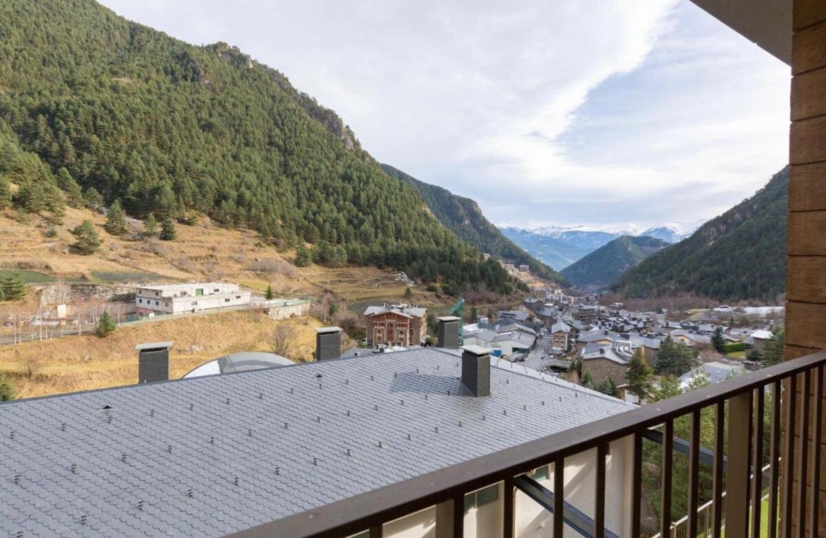 Apartamento Moderno El Bosque En Arinsal Kültér fotó