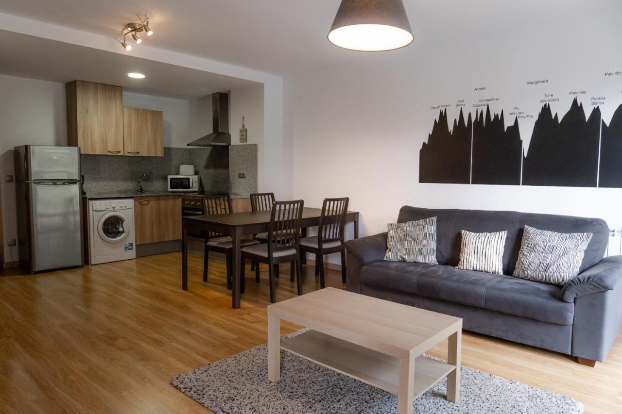 Apartamento Moderno El Bosque En Arinsal Kültér fotó